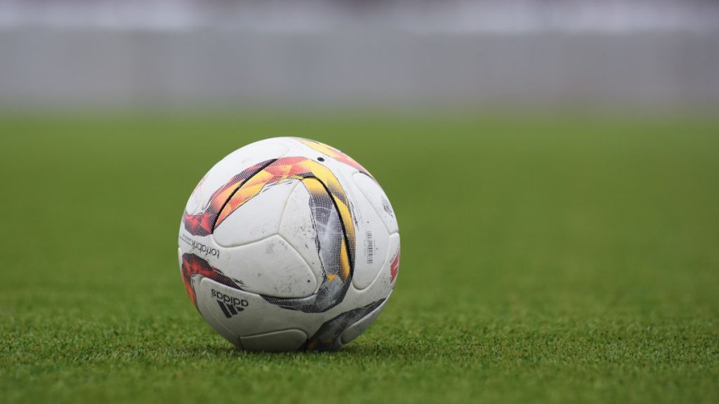 Dortmund wins convincingly 5-1, prepares for clash with Bayern Munich